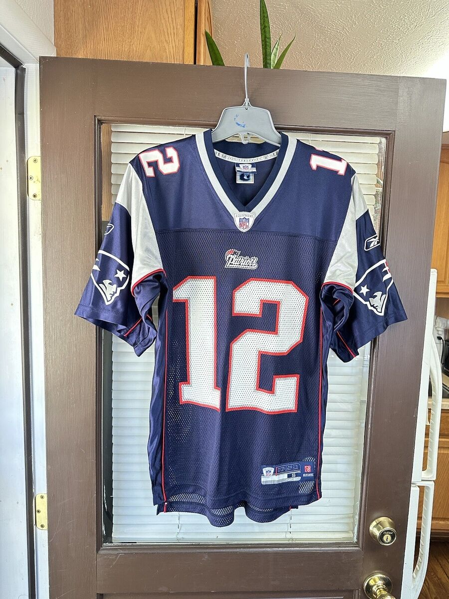 Le maillot n°12 des New England Patriots représente le symbole d’honneur de Tom Brady