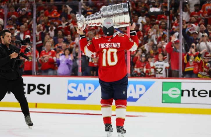 Vladimir Tarasenko vinder Stanley Cup med forskellige hold på fem år